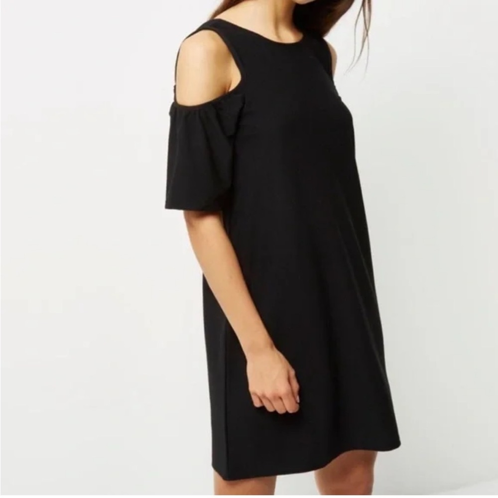 Zara Black Sheath Tshirt Dress Cold Shoulder Textured Mini Black